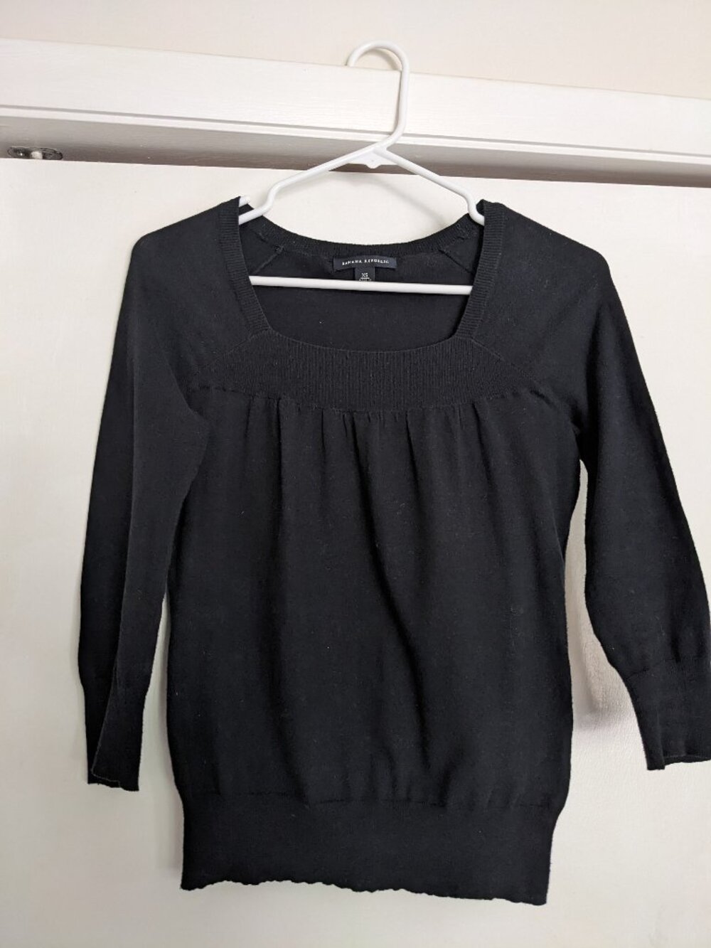 Cotton top by Banana Republic -soft, cotton 3/4 length sleeves in black